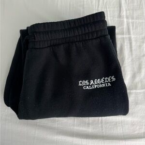 Women’s sweatpants size small